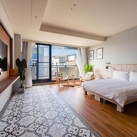 I Am Here B&B Tainan Luaran gambar