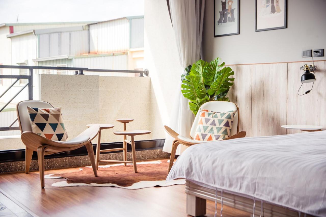 I Am Here B&B Tainan Luaran gambar