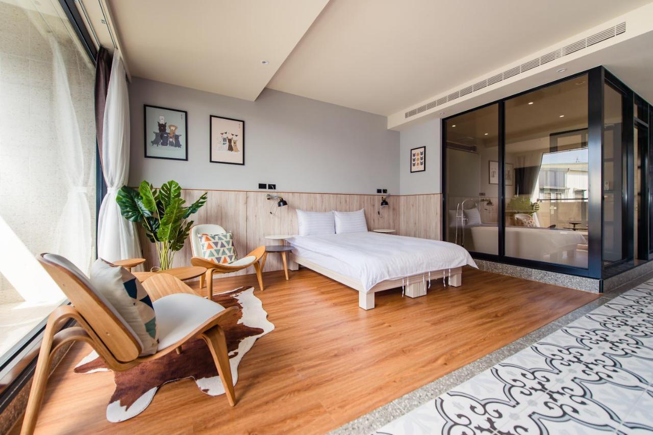 I Am Here B&B Tainan Luaran gambar